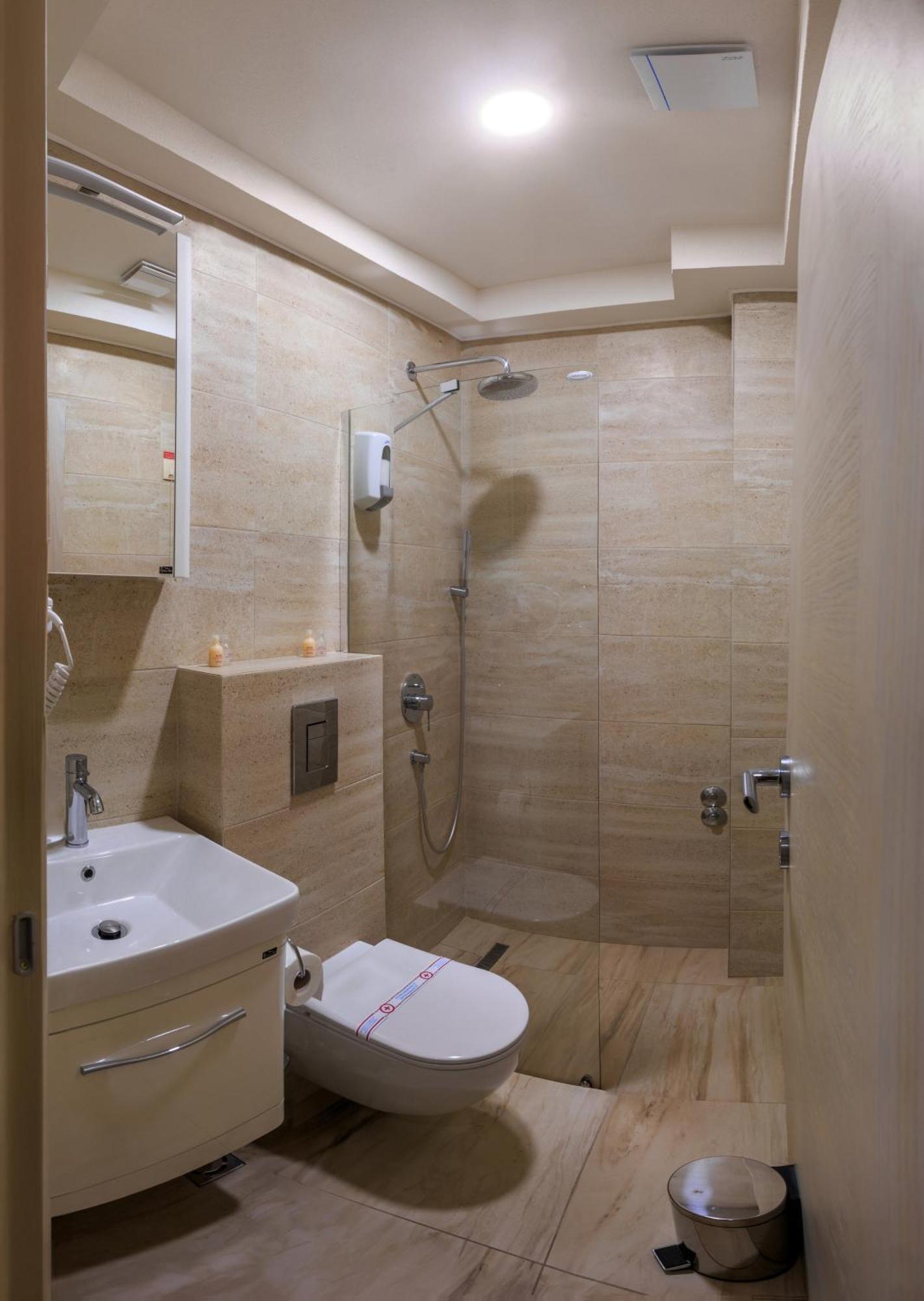 Hotel Maksim